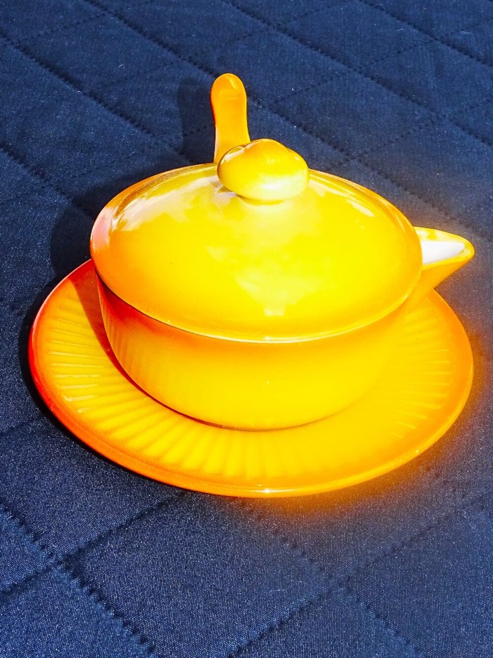 Luzifer Bauscher Weiden Baveria Germany 3 piece Porcelain Butter/ Syrup Pourer